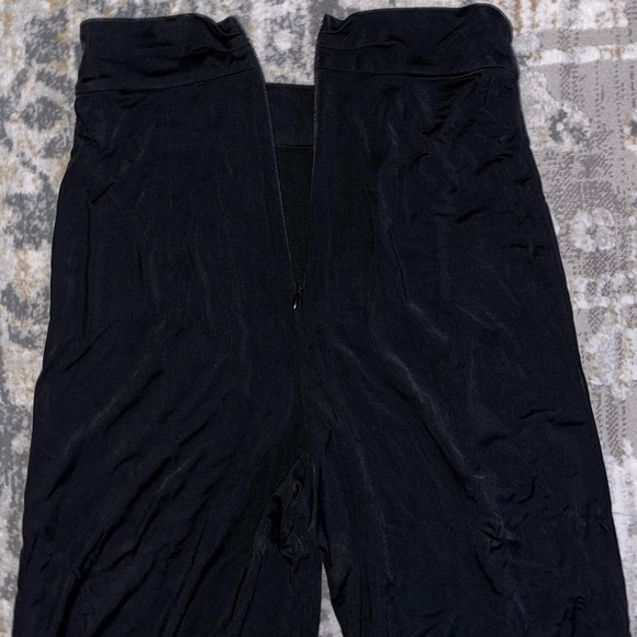 Alexis Camilo High-Rise Wide-Leg Pant in Black - Picture 7 of 12